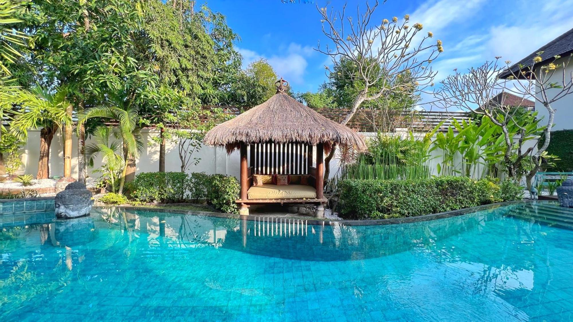 Nicole 5br Paradise, Quiet Area In Oberoi Villa